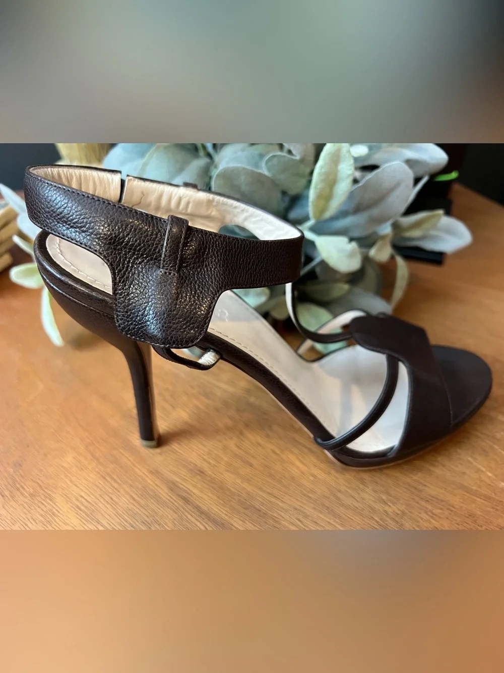 JIL SANDER Italy Brown Pebbled Leather Sandals Heel T Strap Y2K $378 Saks 5th